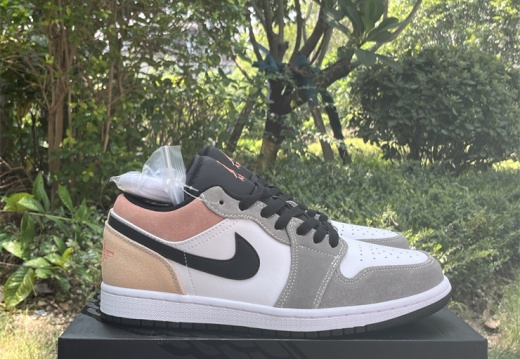 Air Jordan 1 Low SE Shoes Flight Club DX4334-008  36-47.5 M54